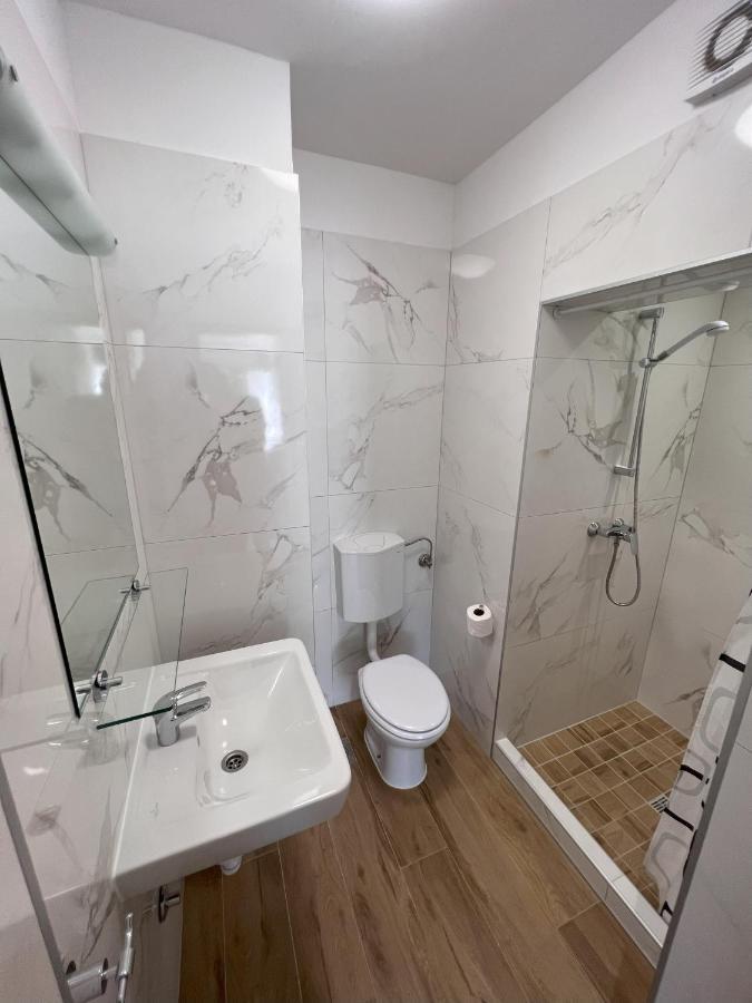 Apartmani Palme Funtana Kültér fotó