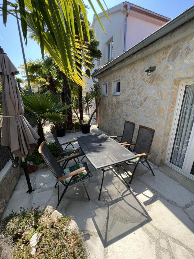 Apartmani Palme Funtana Kültér fotó